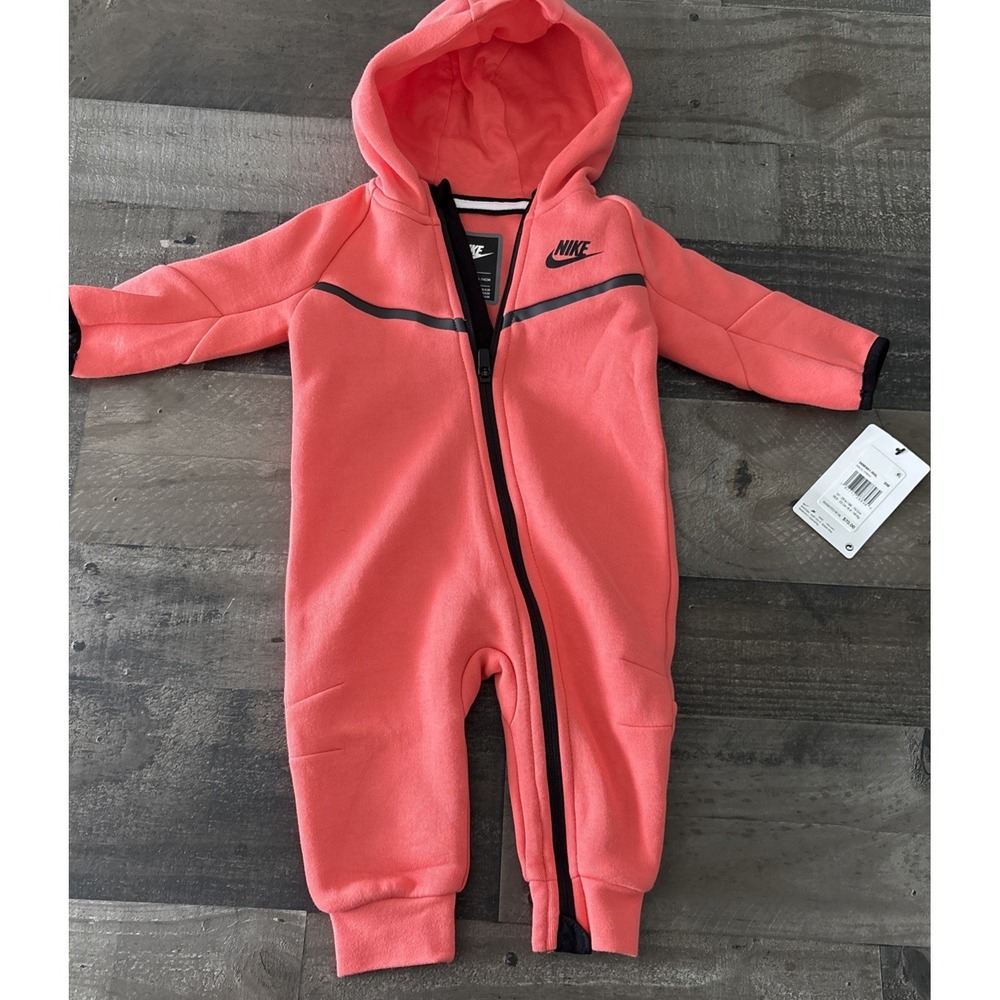 Nike Baby Tech Peach Size 9 months magic ember color has tag